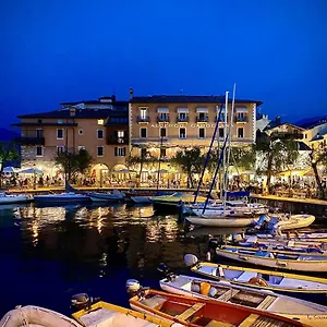 Gardesana Hotel Torri Del Benaco