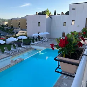 The Florence Hills & Wellness **** Pelago