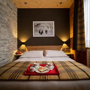 https://meuble-della-contea.it-lombardy.com